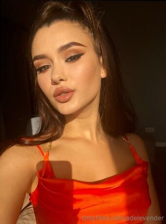 adelevender Nackt Leaks OnlyFans Foto 17