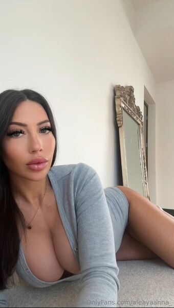 aleayaanna_