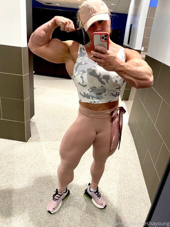 aleeshayoung Nackt Leaks OnlyFans Foto 40