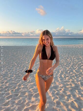 Alena Gerber Nackt Leaks OnlyFans Foto 174