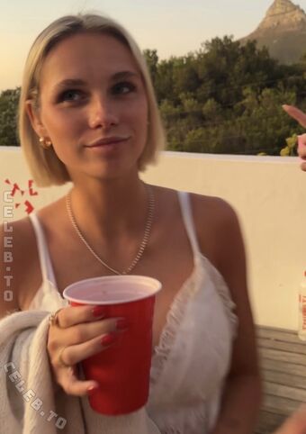 Alena Nolte Nackt Leaks OnlyFans Foto 70