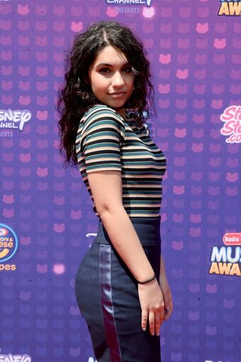 Alessia Cara Nackt Leaks OnlyFans Foto 95