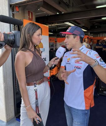 Alina Marzi - TV Moderatorin und Moto GP Host
