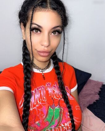 AlyssaHot