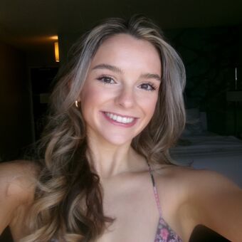 Amber Baker Nackt Leaks OnlyFans Foto 2