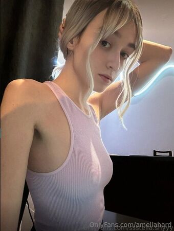 ameliahard