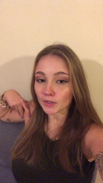 Andrea Canovitas Nackt Leaks OnlyFans Foto 10