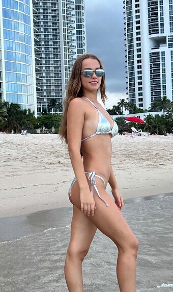 Anfisa Riazhkina Nackt Leaks OnlyFans Foto 105