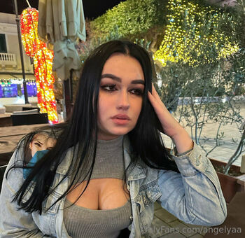 angelyaa Nackt Leaks OnlyFans Foto 110