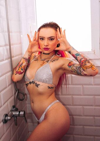 Angie Corine Nackt Leaks OnlyFans Foto 12