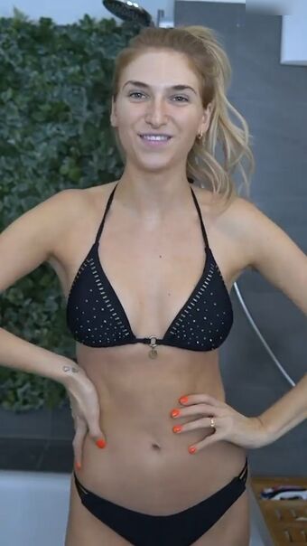 Anika Teller