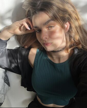 anna.gazanis Nackt Leaks OnlyFans Foto 24