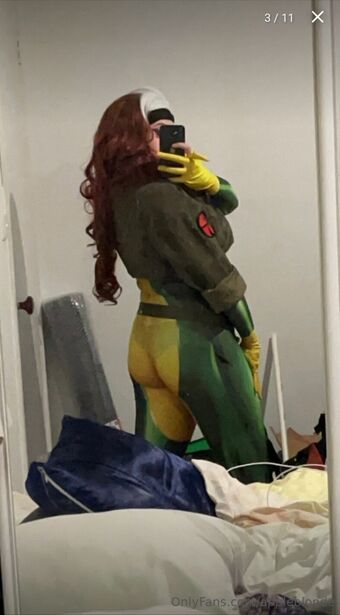 AppleBlonde