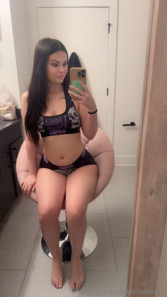 ariinbetween Nackt Leaks OnlyFans Foto 45