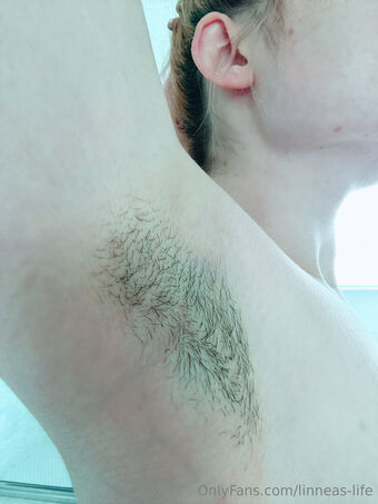 Armpit-fetish