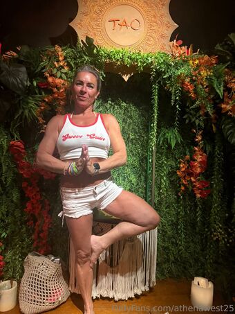 athenawest25 Nackt Leaks OnlyFans Foto 17