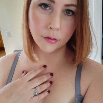 Ava Stone