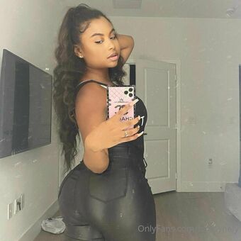 Baabynely
