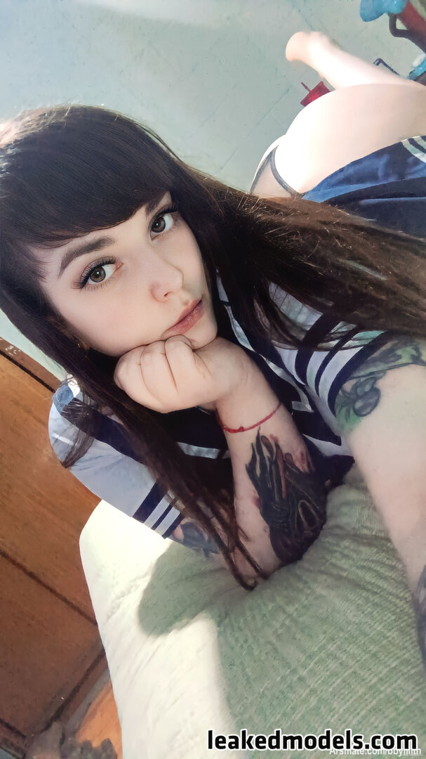 Bbylilith Valevidal Foto #1