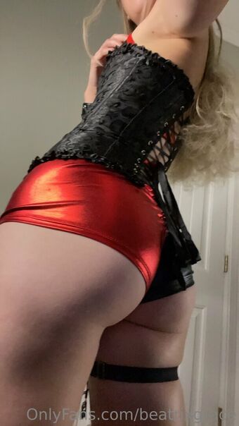 beatrixgrace Nackt Leaks OnlyFans Foto 4