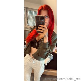 bekki_red