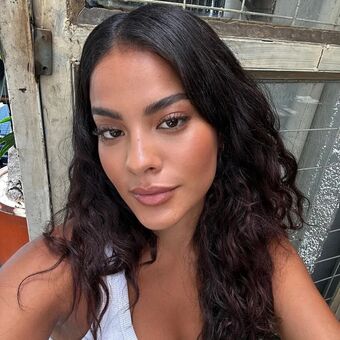 Bella Campos