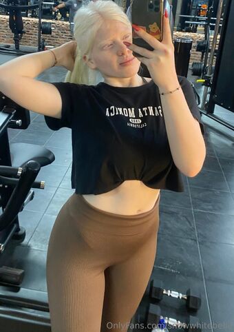 bellawinterx Nackt Leaks OnlyFans Foto 15