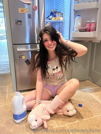 belledelphine Nackt Leaks OnlyFans Foto 25