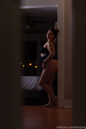 bettyplug