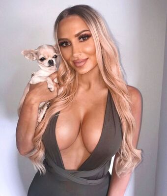 Blondedoll