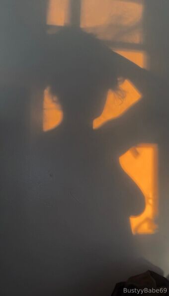 bustyybabe69 Nackt Leaks OnlyFans Foto 4