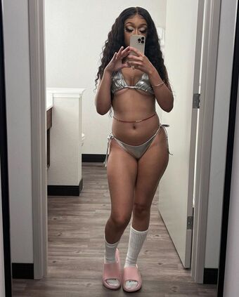 Caileneasely