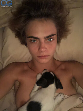 caradelevingne Nackt Leaks OnlyFans Foto 19