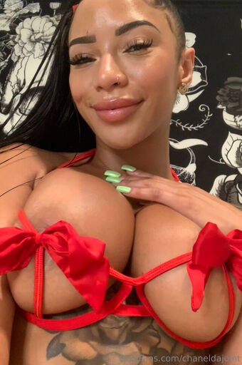 chaneldajoint Nackt Leaks OnlyFans Foto 29