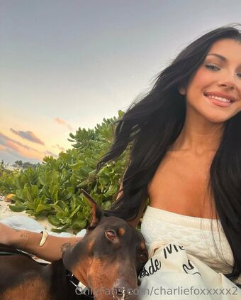charliefoxxxxx2