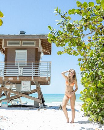 Christina.jolie.webb