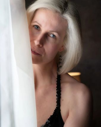 christina.modelpage79