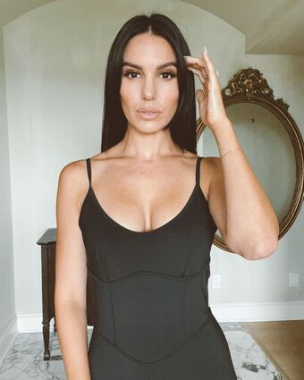 Christy Carlson Romano