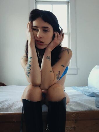 Clairo Nackt Leaks OnlyFans Foto 145