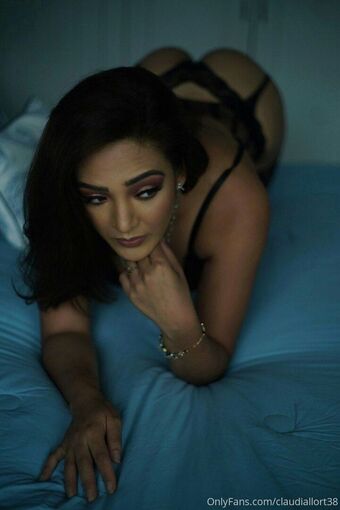 Claudia Llort Nackt Leaks OnlyFans Foto 4