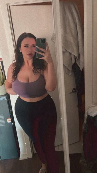 Clauds Nackt Leaks OnlyFans Foto 2