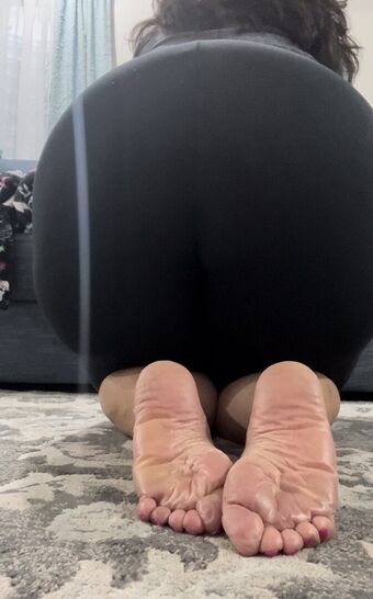 Comefollowsarah Sarah