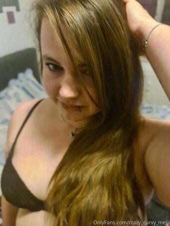 crazy_curvy_melii
