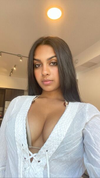 Curtlykellie