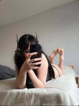 cyberkitty_____