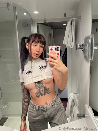 drewsg Nackt Leaks OnlyFans Foto 7