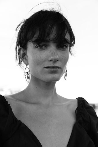 Elektra & Miranda Kilbey