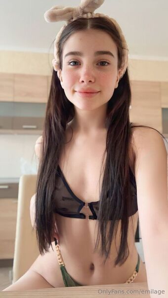 emilage Nackt Leaks OnlyFans Foto 110