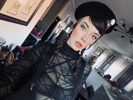 Emily Louise Nackt Leaks OnlyFans Foto 15