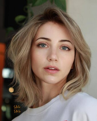 Emily Rudd